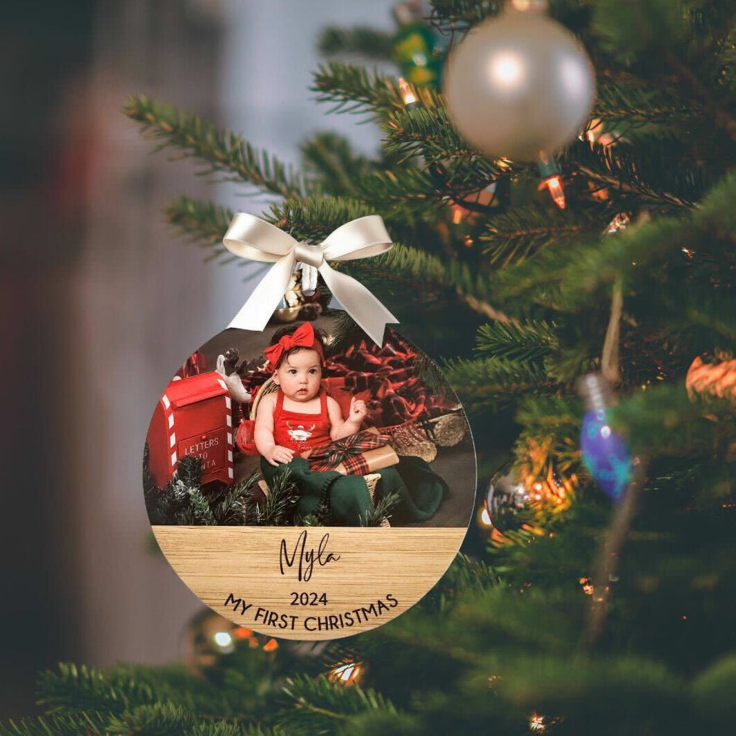 CMC Gold - Christmas Ornament | 1st Christmas Photo