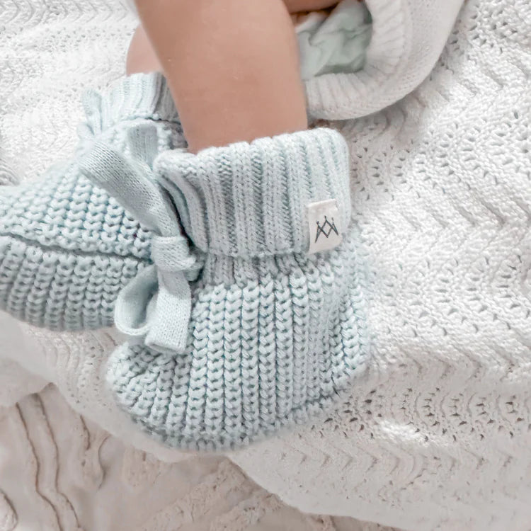 3 Little Crowns - Textured Knit Booties | Stormy Blue
