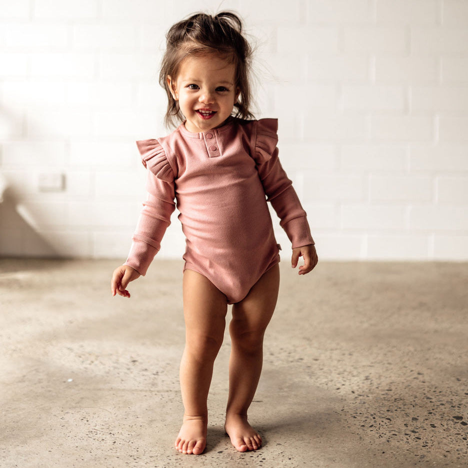 Snuggle Hunny Kids - Long Sleeve Organic Bodysuit | Rose