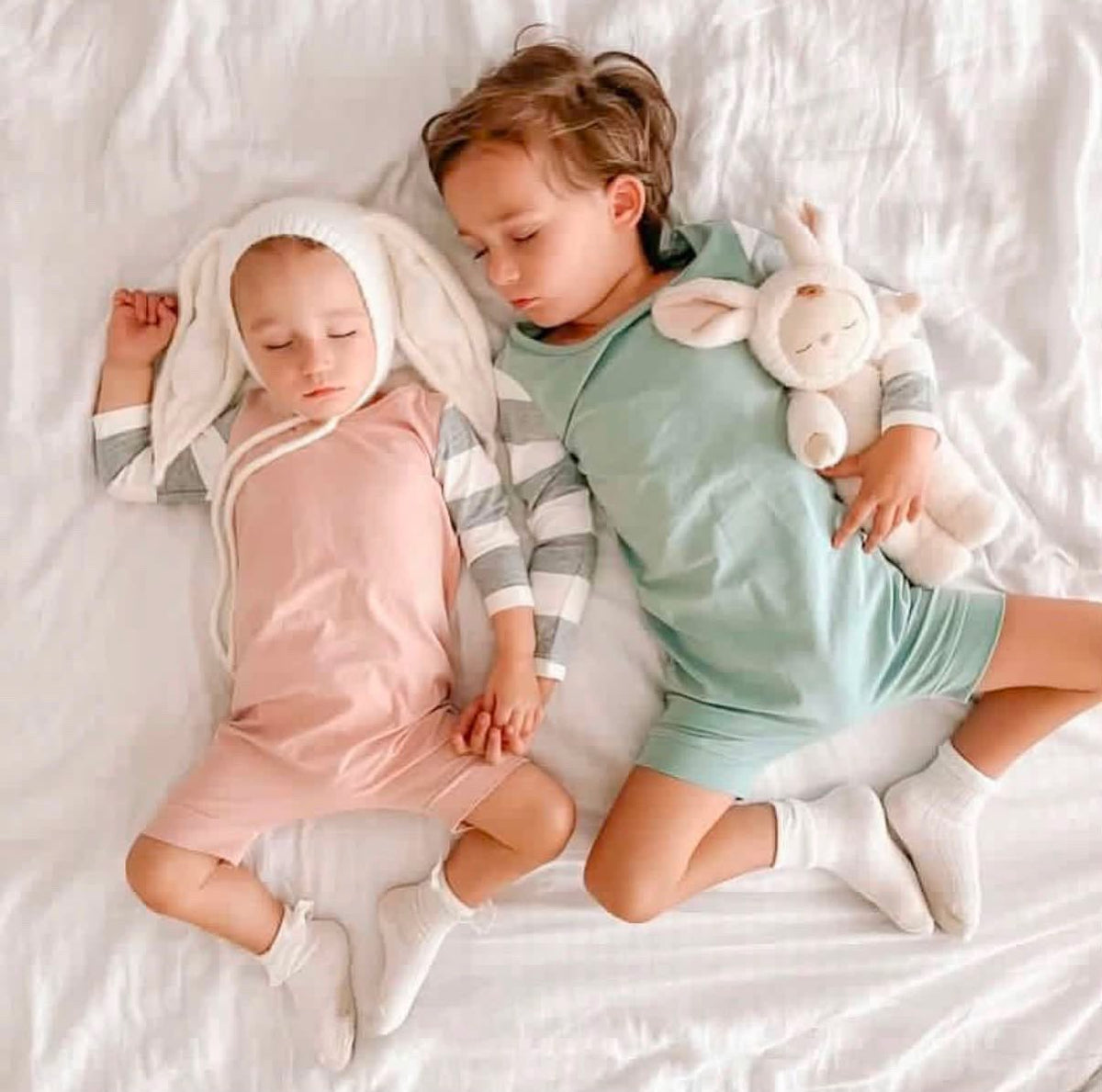 Little Wolfie - Striped Sleeve Romper | 2 Colours *CLEARANCE*