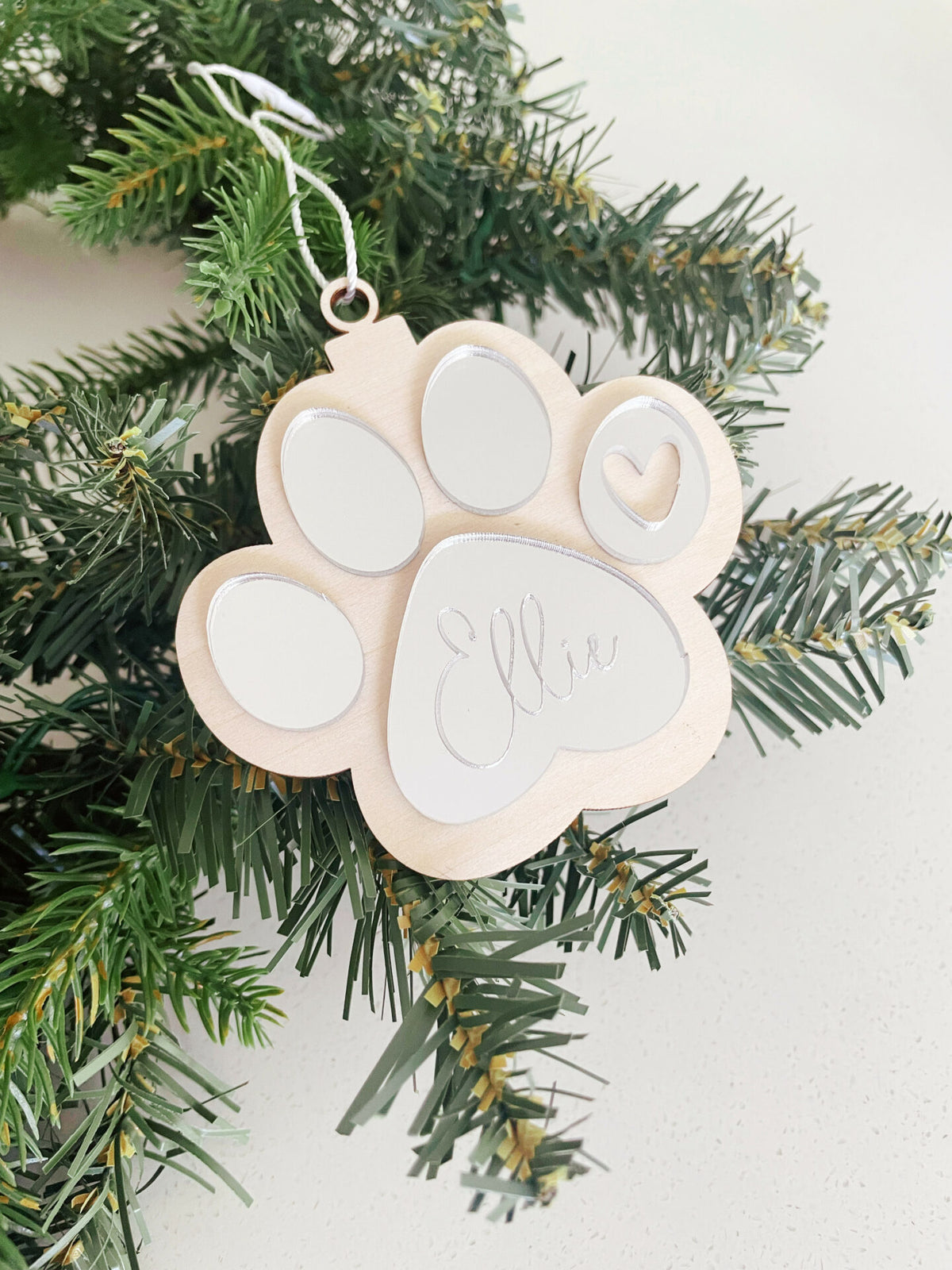 Timber Tinkers - Personalised Dog Paw Ornament