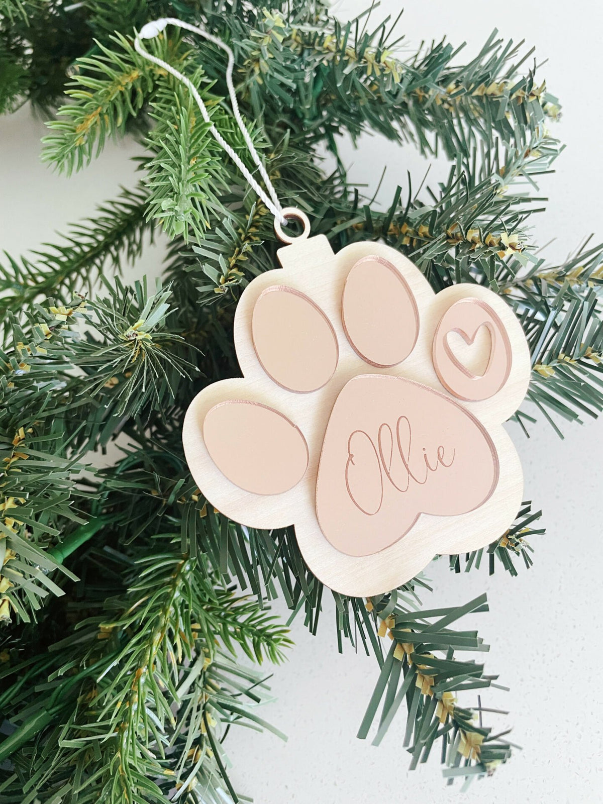Timber Tinkers - Personalised Dog Paw Ornament