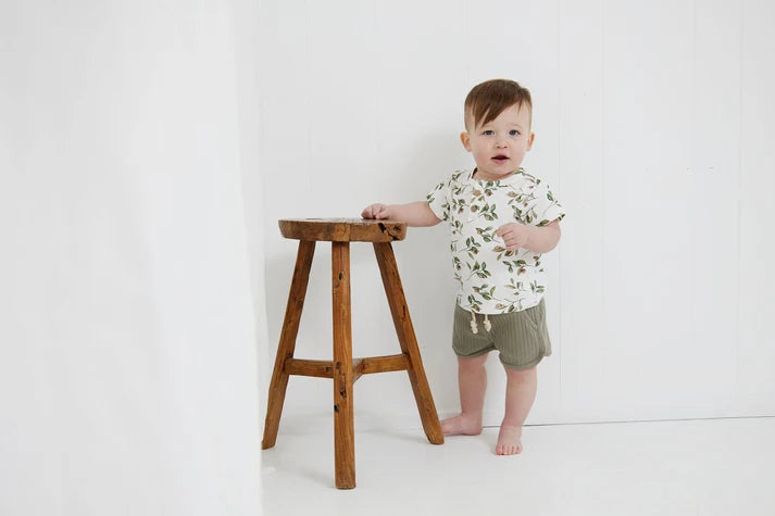 Indigo & Lellow - Cary Pocket Shorts | Rib Fern Green
