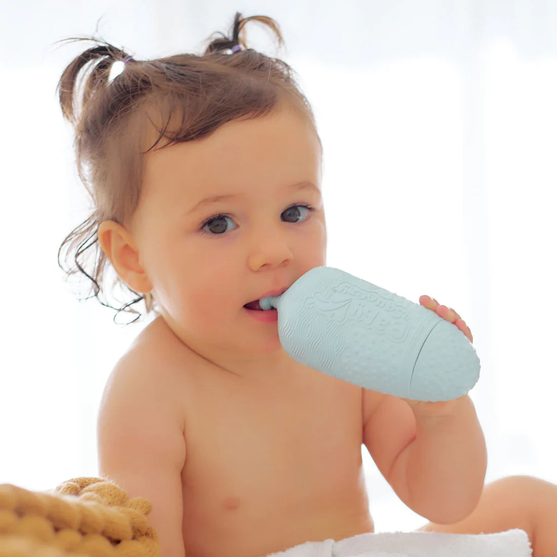 BabySqueezy - Natural Rubber Teether & Bath Aid | Sky