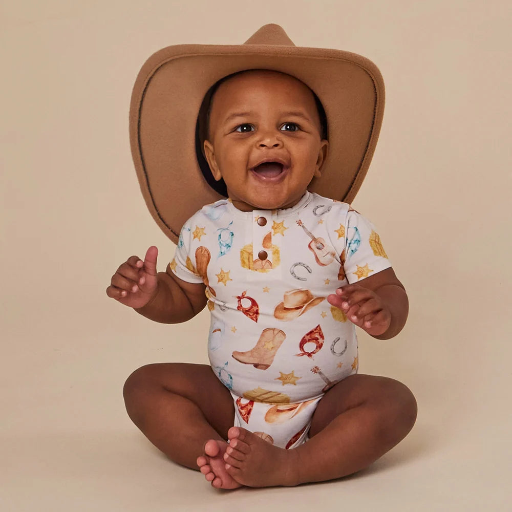 Snuggle Hunny Kids - Short Sleeve Organic Bodysuit | Cowboys